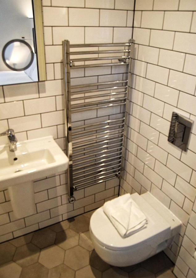 Victoria Inn London Luaran gambar