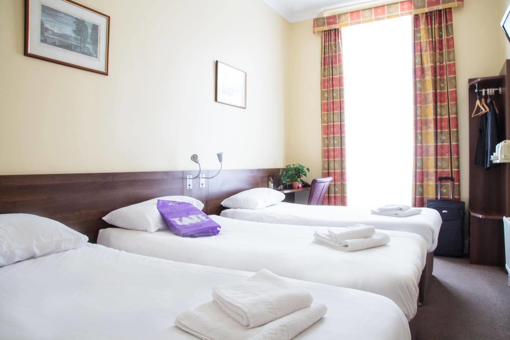 Victoria Inn London Luaran gambar