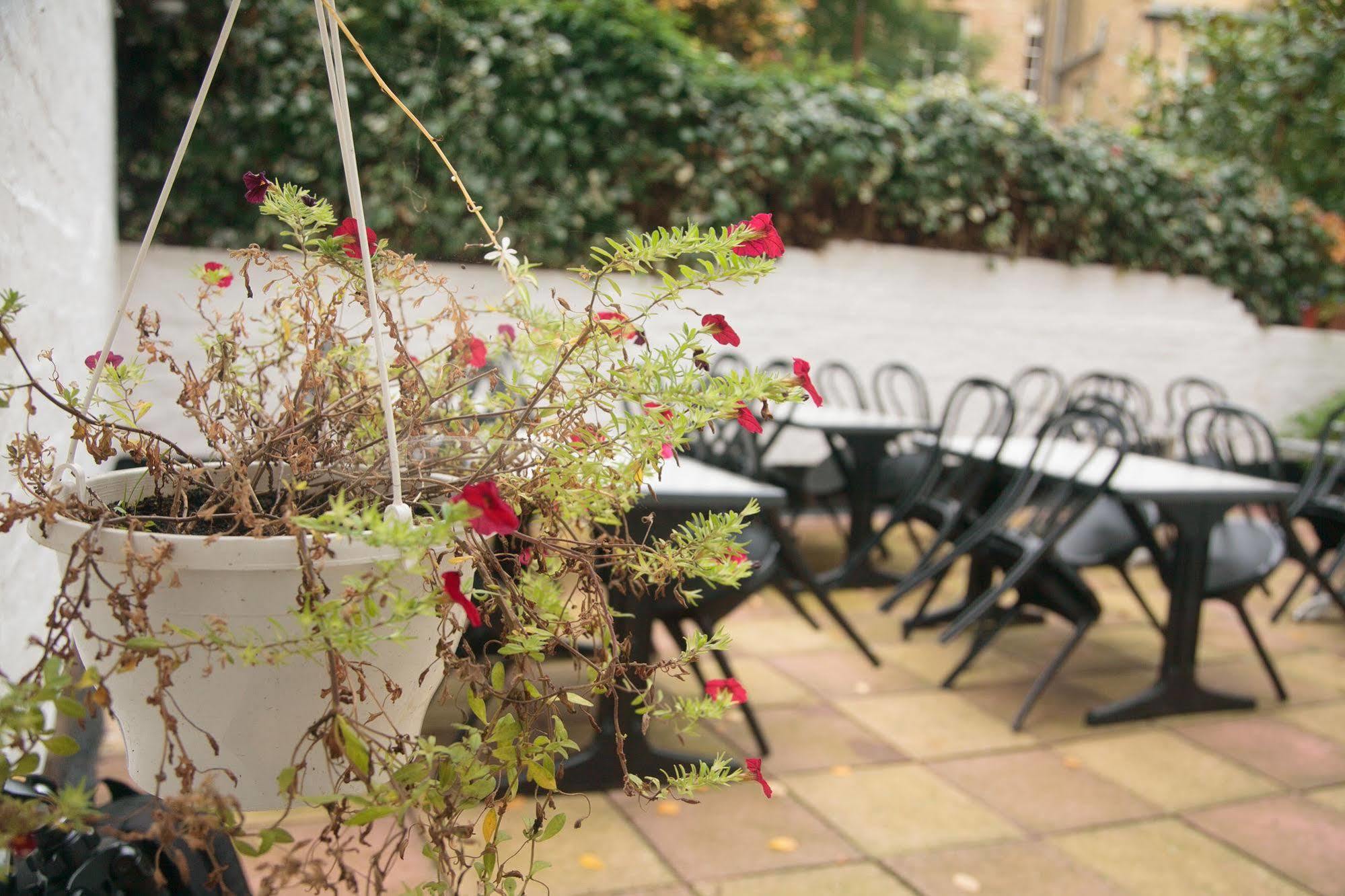 Victoria Inn London Luaran gambar